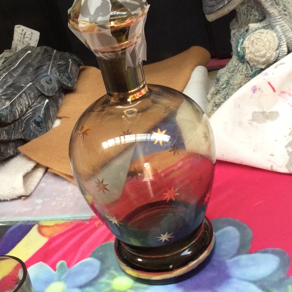 Amber Glass Decanter Set with Starburst Motif vintage - Picture 3 of 3